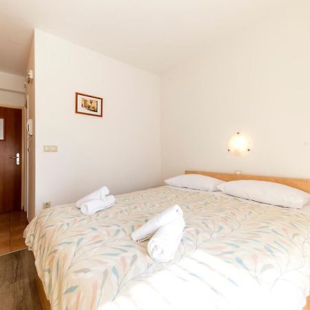 Guesthouse Villa Irena Задар Екстериор снимка