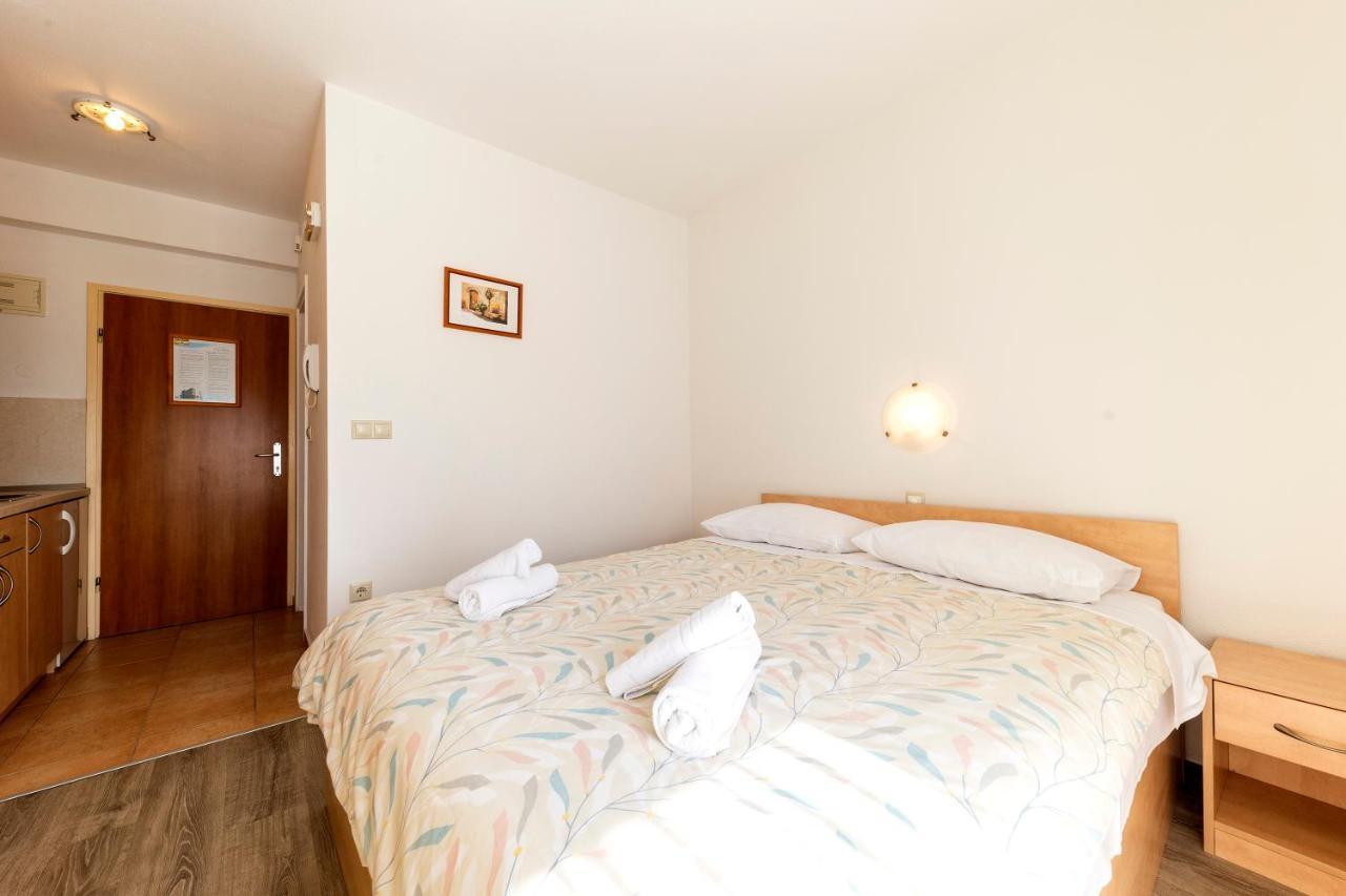 Guesthouse Villa Irena Задар Екстериор снимка
