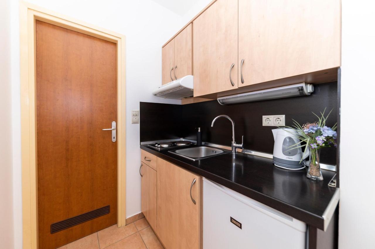 Guesthouse Villa Irena Задар Екстериор снимка