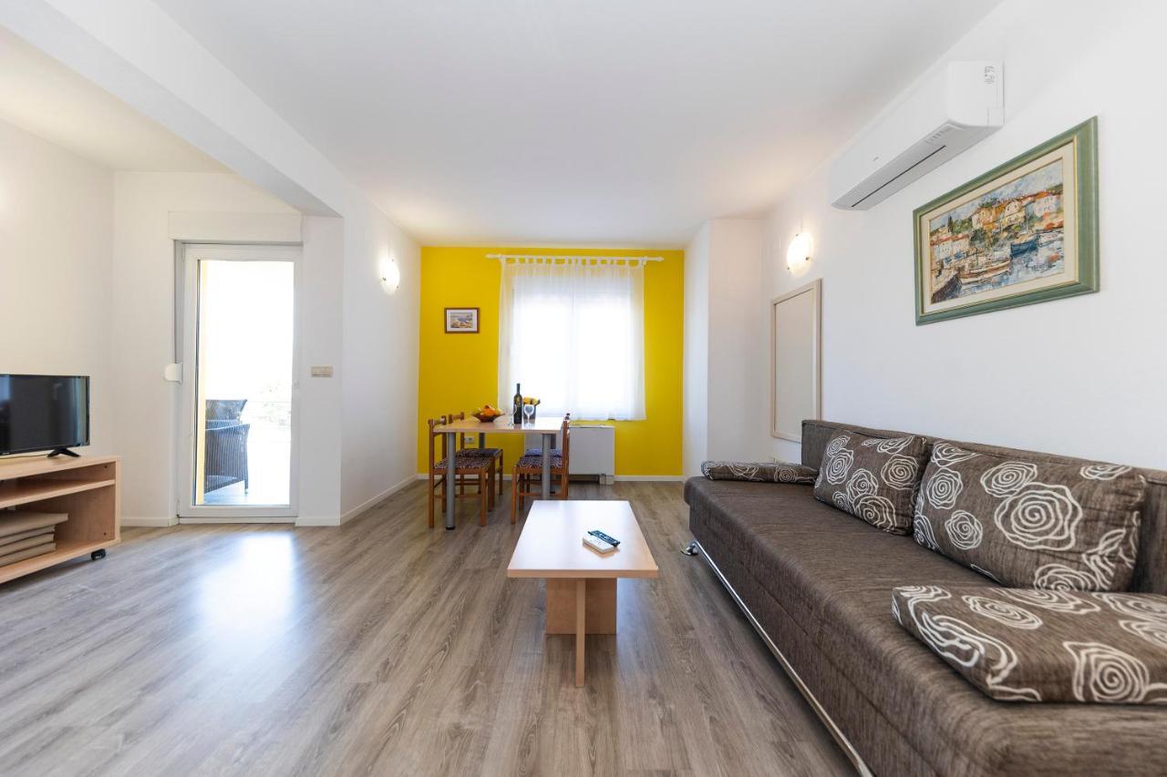 Guesthouse Villa Irena Задар Екстериор снимка