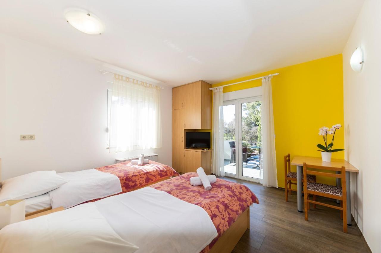 Guesthouse Villa Irena Задар Екстериор снимка