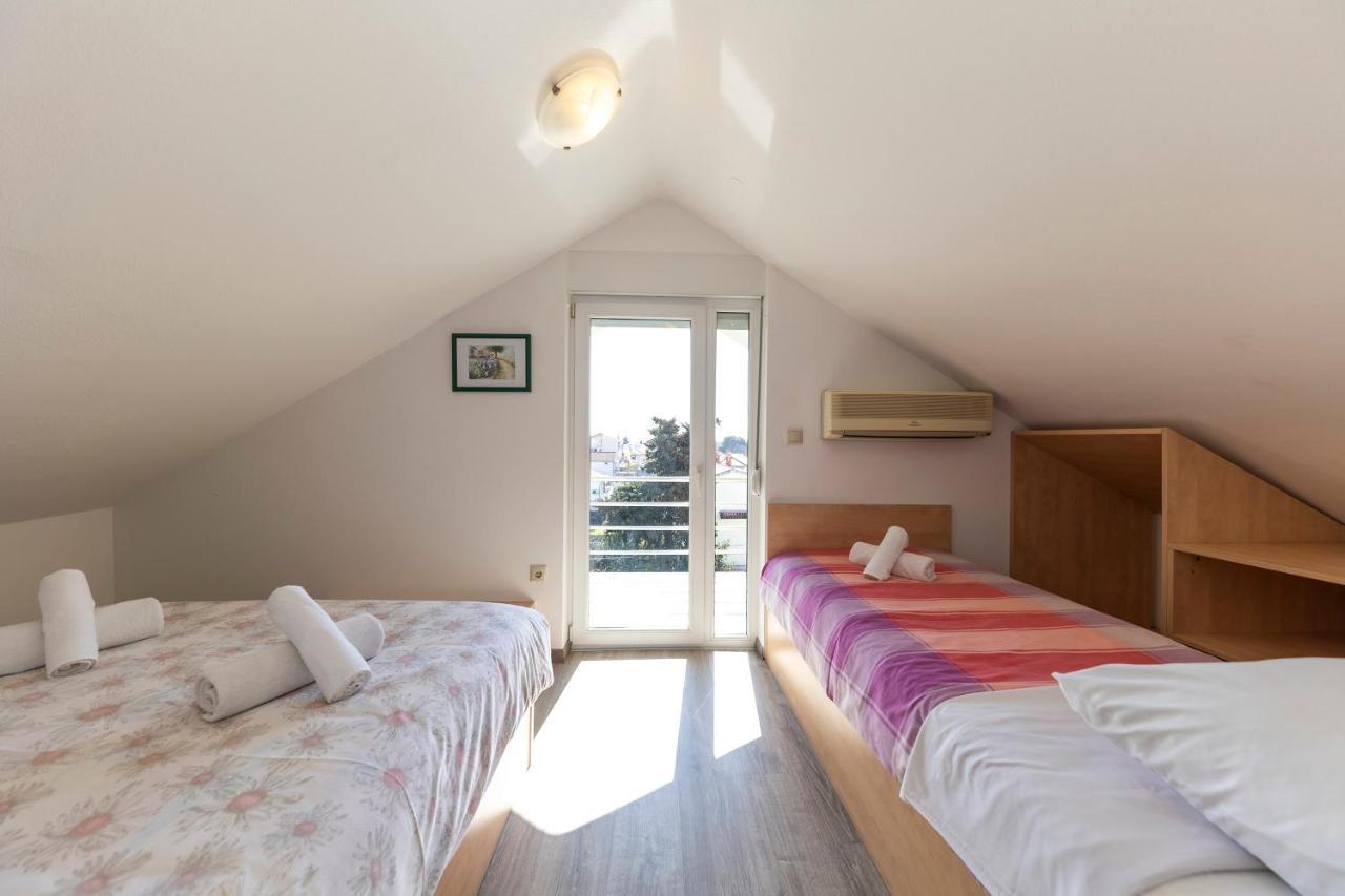Guesthouse Villa Irena Задар Екстериор снимка