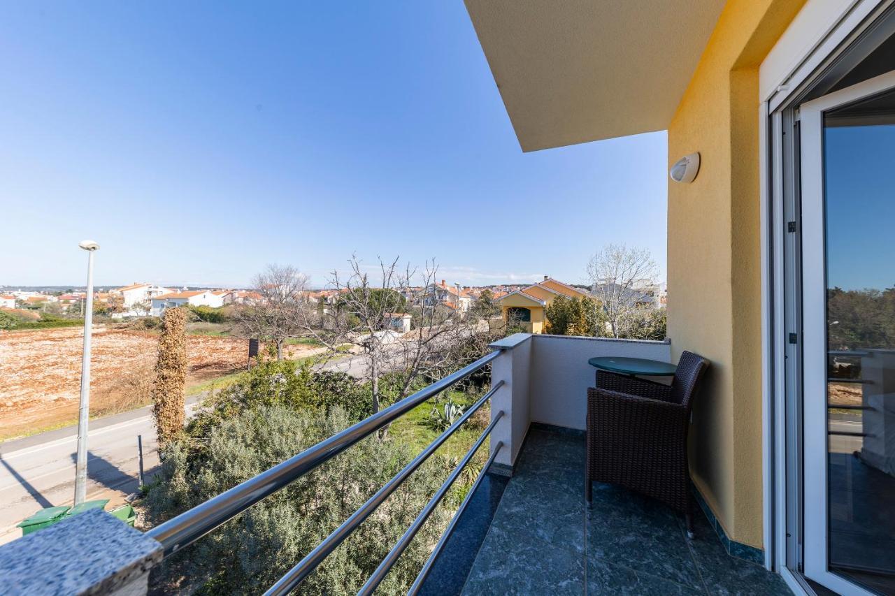 Guesthouse Villa Irena Задар Екстериор снимка