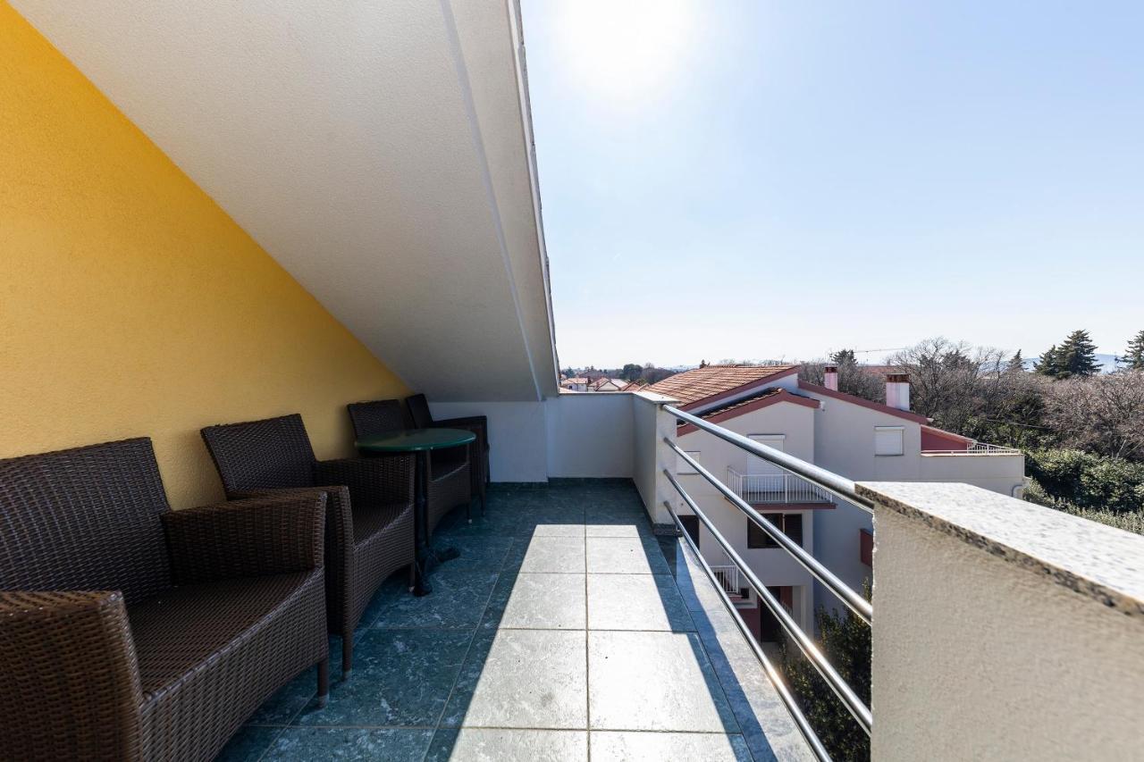 Guesthouse Villa Irena Задар Екстериор снимка