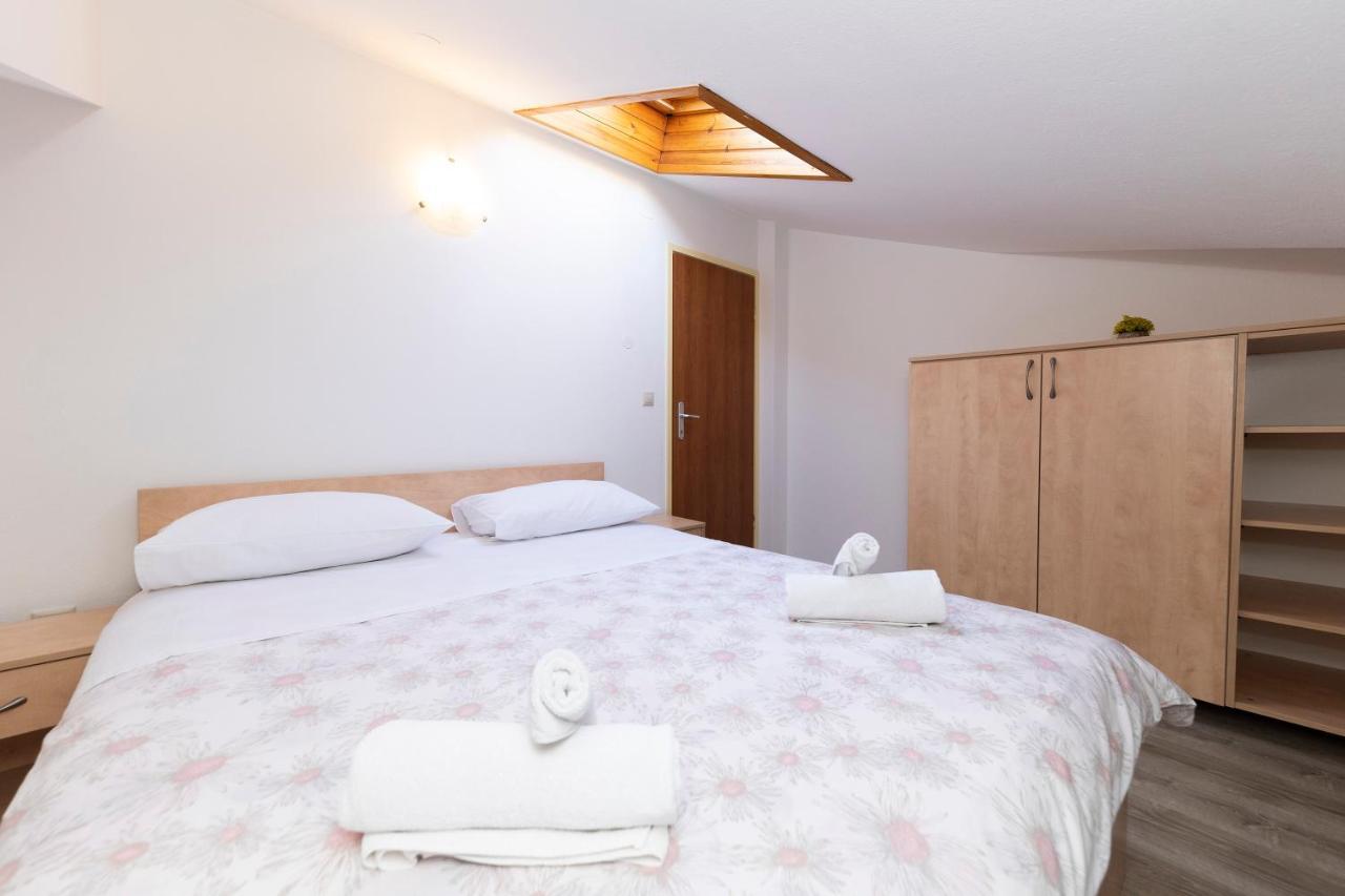 Guesthouse Villa Irena Задар Екстериор снимка
