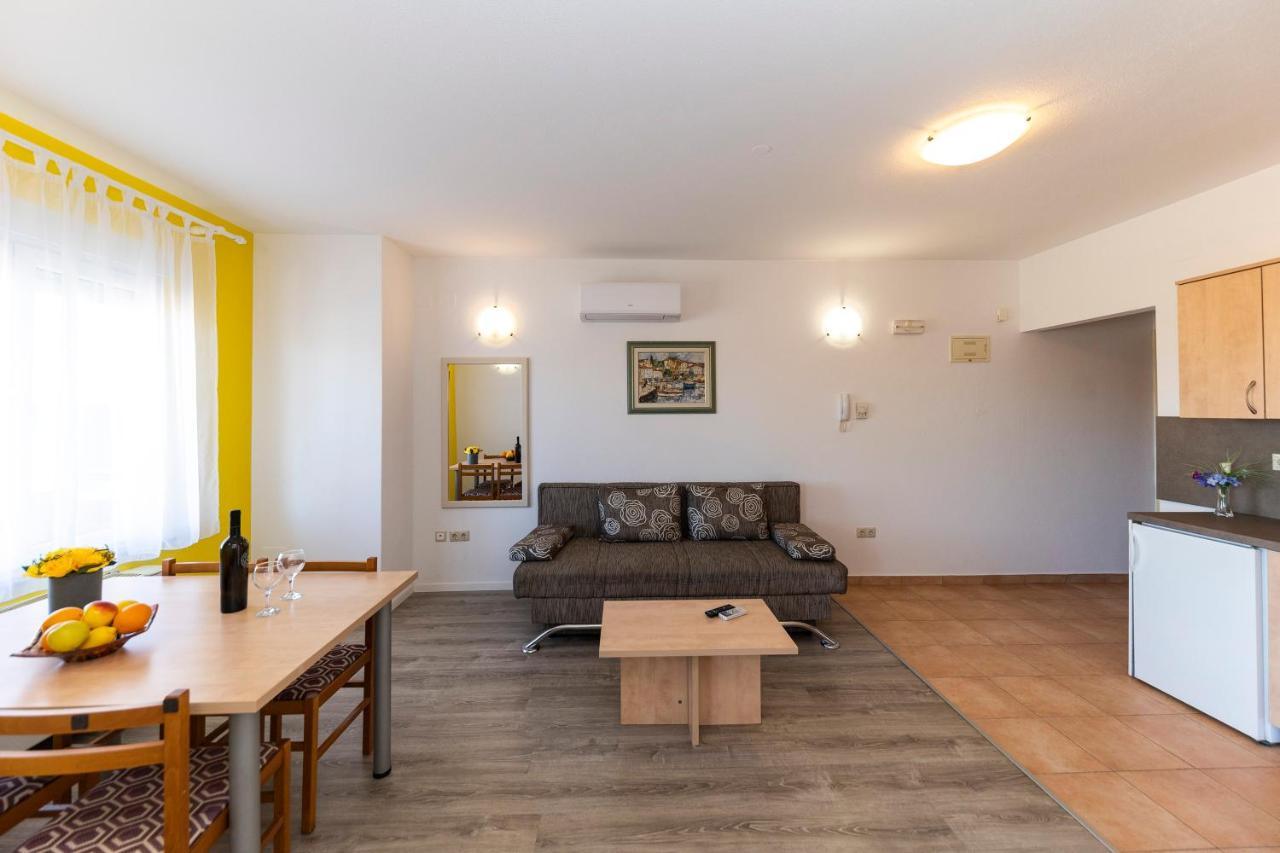 Guesthouse Villa Irena Задар Екстериор снимка